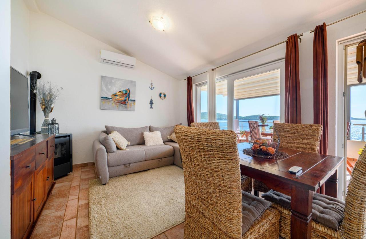 Apartment Busac Жаборич Экстерьер фото
