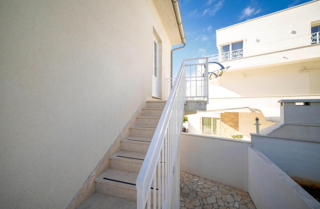 Apartment Busac Жаборич Экстерьер фото